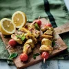 Picard 4 brochettes de poulet mariné au citron et au basilic* Volailles Labellisées|Volailles Cuisinées