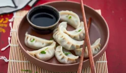 Picard 8 gyoza aux légumes, bouchées vapeur, sauce soja* Végétarien|À Partager