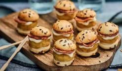 Picard 8 mini-burgers à la montagnarde* Apéritifs Chauds