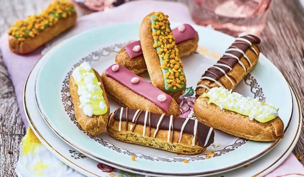 Picard 12 mini-éclairs gourmands* Macarons, Mignardises