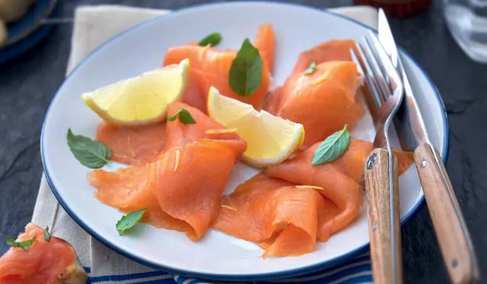 Picard 4 tranches de truite fumée, élevée en France* Poissons Marinés, Fumés, Cuisinés|Saumon Et Truite