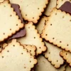 Picard Biscuits petit-beurre au chocolat au lait* Biscuits