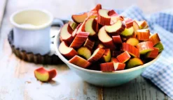 Picard Rhubarbe rouge en morceaux bio, France* Fruits Bio