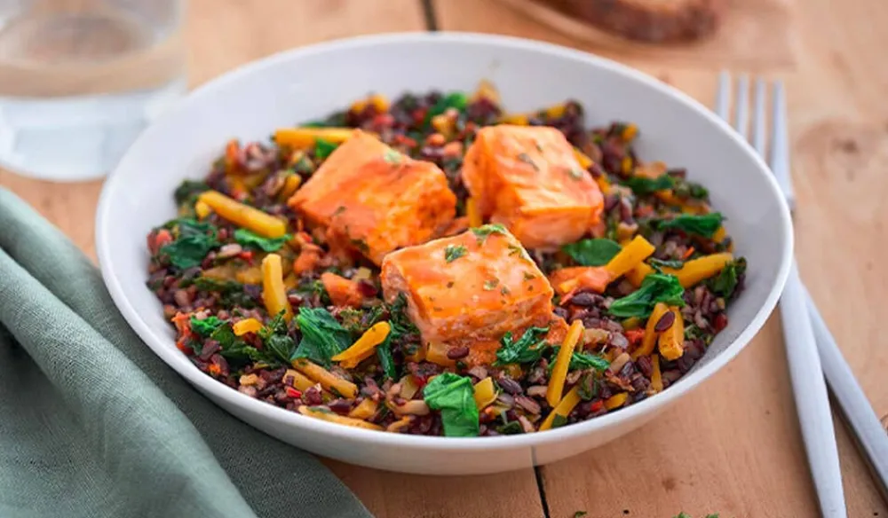 Picard Saumon aux épices tandoori, riz noir* Gamme Plus D'Équilibre|Produits Nutri-Score A