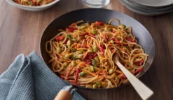 Picard Wok de légumes nouilles à l'asiatique bio 3 parts*Enfant Produits Nutri-Score A|Végétarien